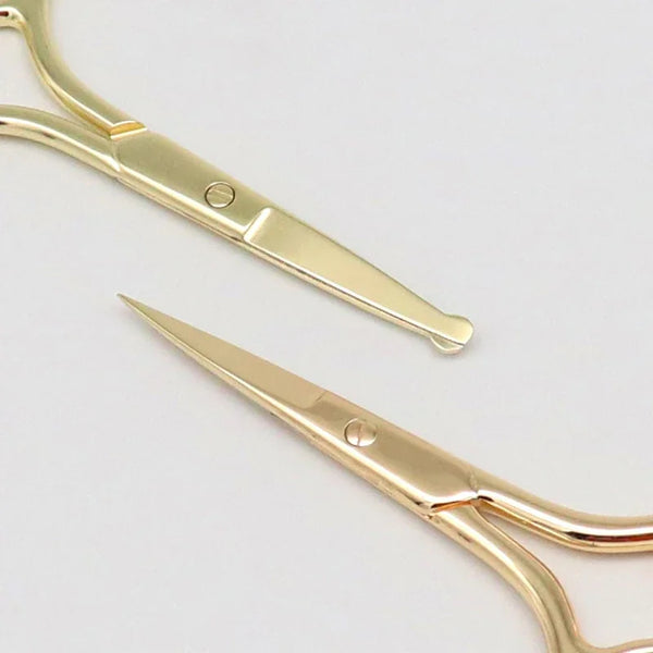 1pc-European-style-Makeup-Scissors-9CM-Compact-Stainless-Steel-Small-Professional-Eyebrow-Nose-Hair-Cut-Manicure.jpg
